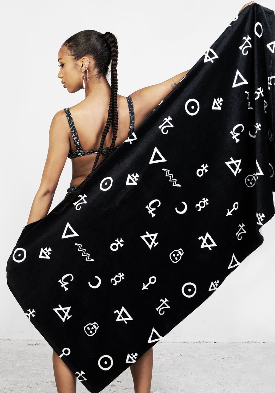 Clothing MIF1 | Alchemy Beach Towel